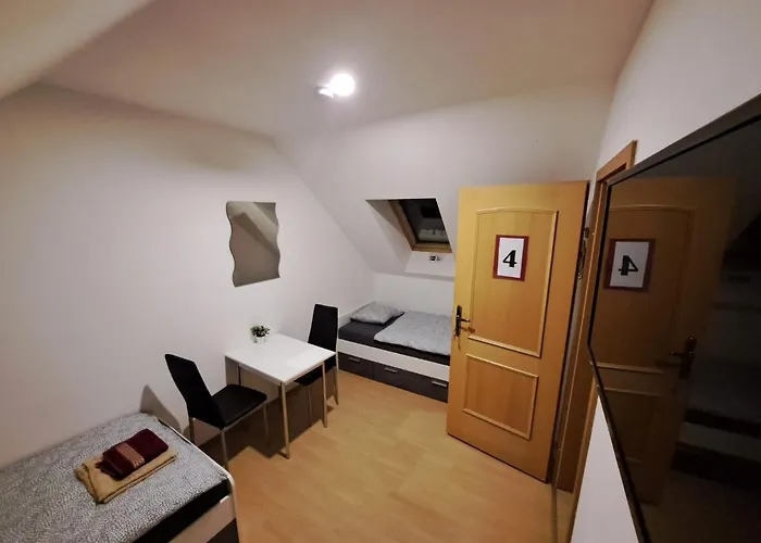 Pensión Hostelhollabrunn *