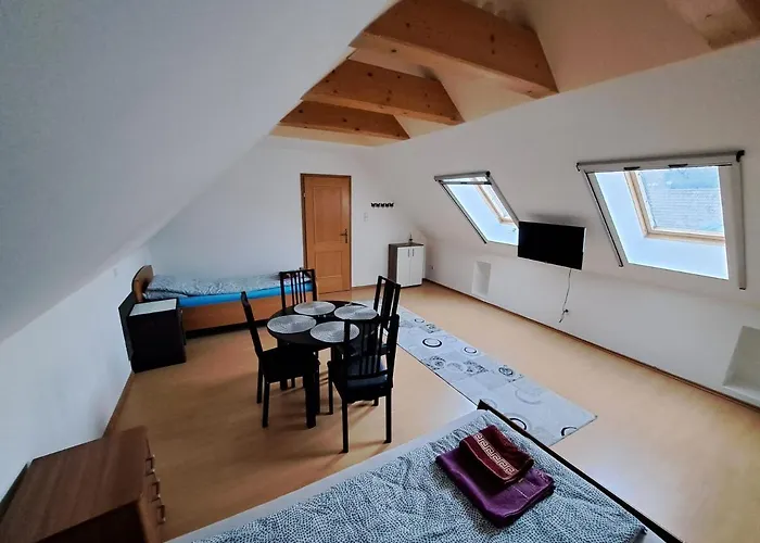 Hostelhollabrunn * Hollabrunn